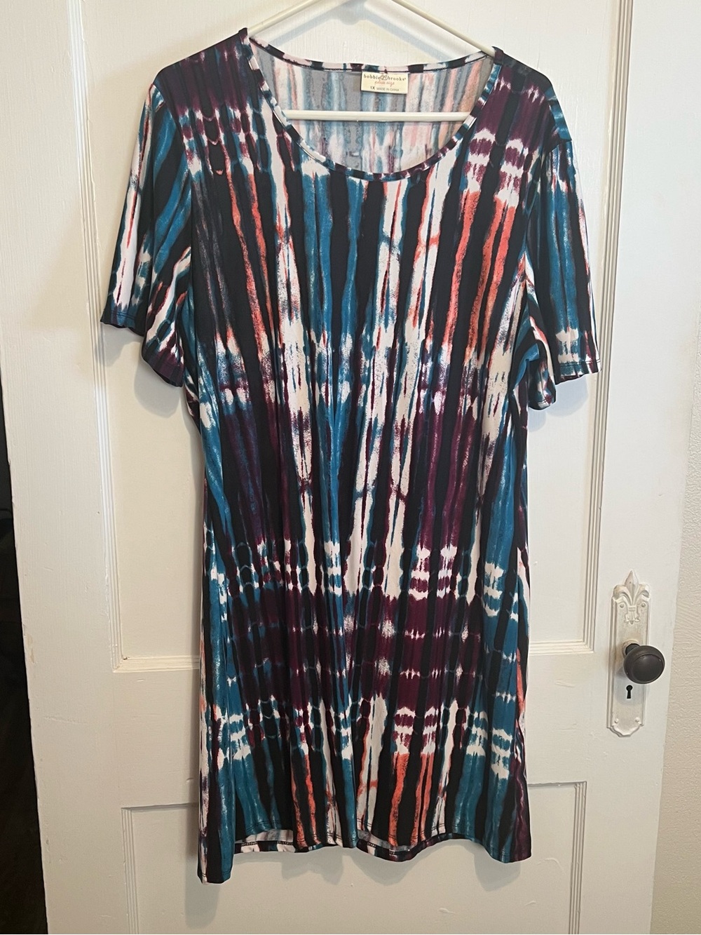 NWOT Very Soft Bobbie Brooks Brush Stroke Pattern Dress.